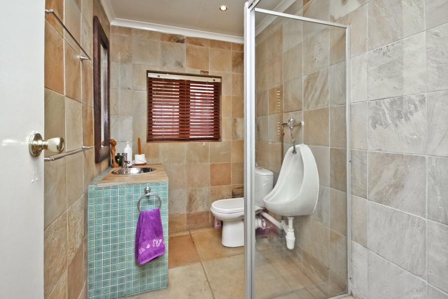 5 Bedroom Property for Sale in Rivonia Gauteng