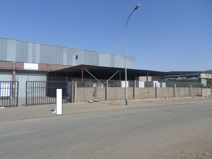 To Let Commercial Property for Rent in Sybrand Van Niekerk Park Gauteng