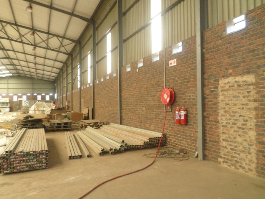 To Let Commercial Property for Rent in Sybrand Van Niekerk Park Gauteng