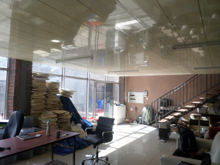 To Let Commercial Property for Rent in Sybrand Van Niekerk Park Gauteng