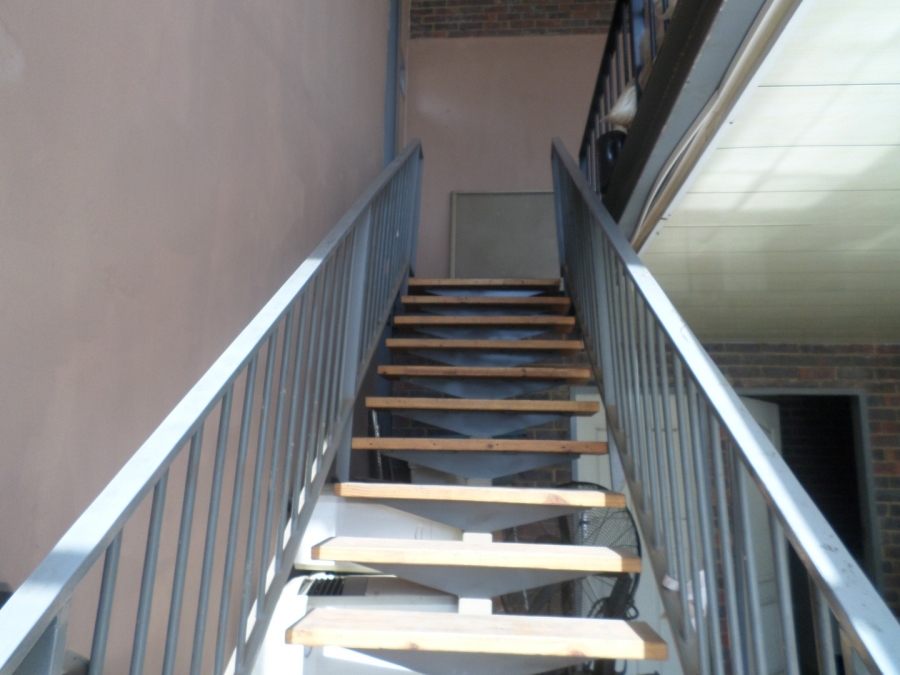 To Let Commercial Property for Rent in Sybrand Van Niekerk Park Gauteng