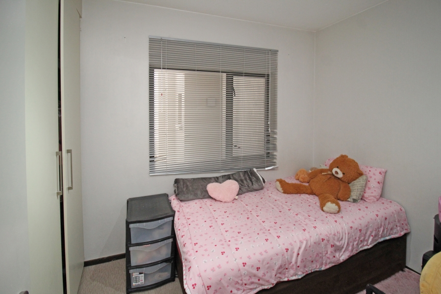 2 Bedroom Property for Sale in Broadacres Gauteng