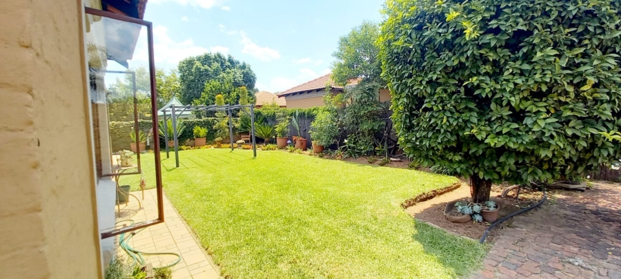 4 Bedroom Property for Sale in Moregloed Gauteng