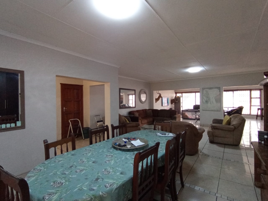 3 Bedroom Property for Sale in Three Rivers East Gauteng