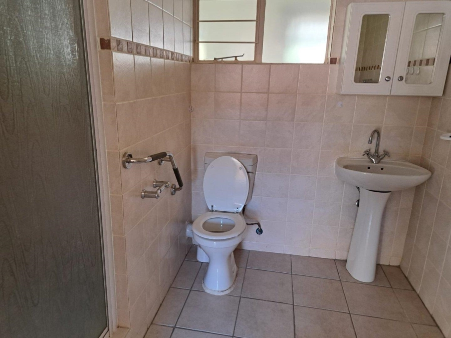 To Let 1 Bedroom Property for Rent in Rangeview Gauteng