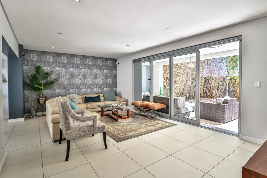 3 Bedroom Property for Sale in Bryanston Gauteng