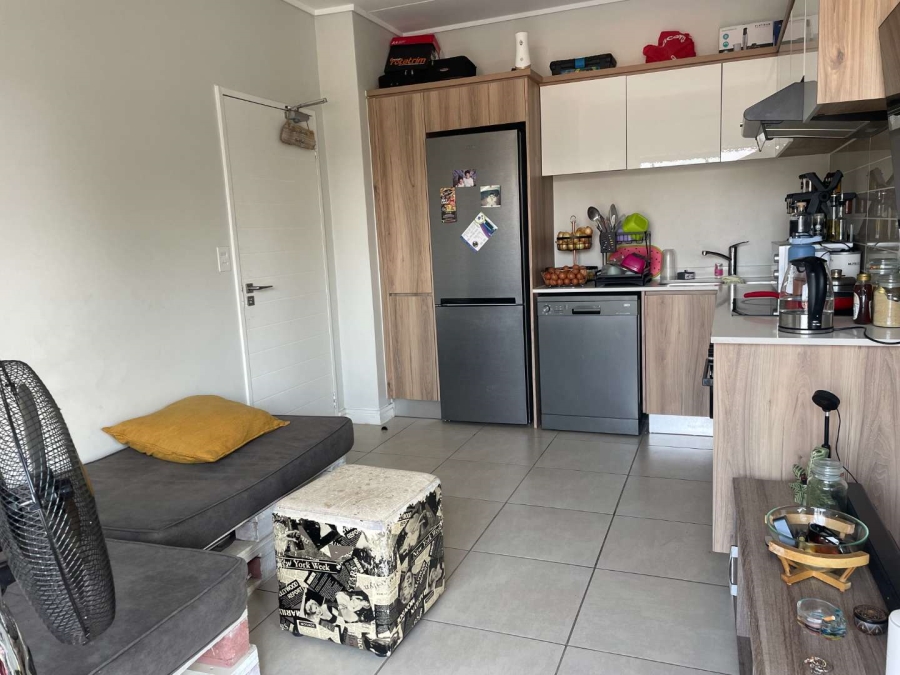 1 Bedroom Property for Sale in Linbro Park Gauteng