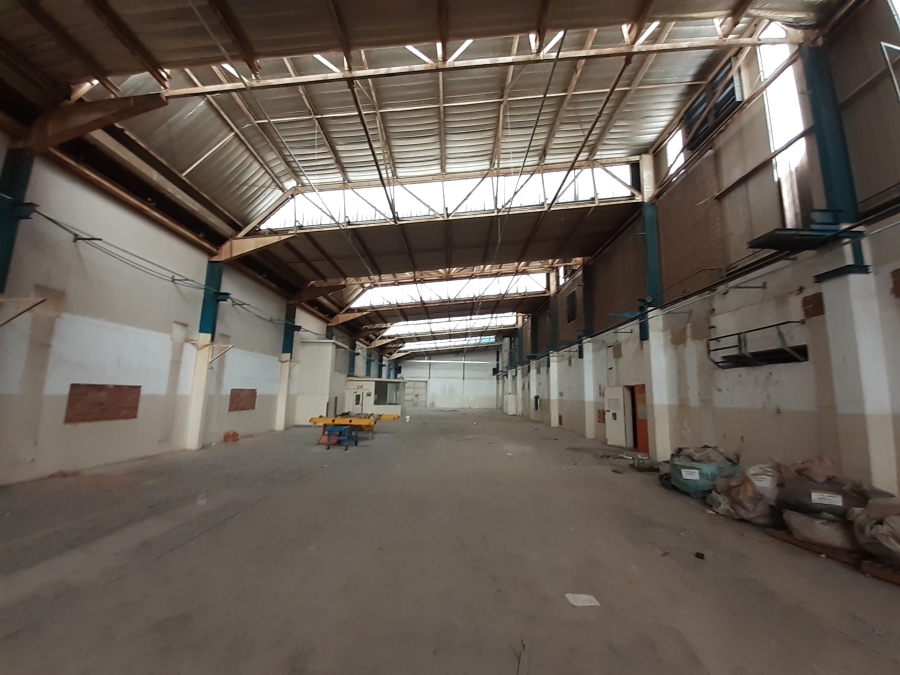 To Let Commercial Property for Rent in Chamdor Gauteng