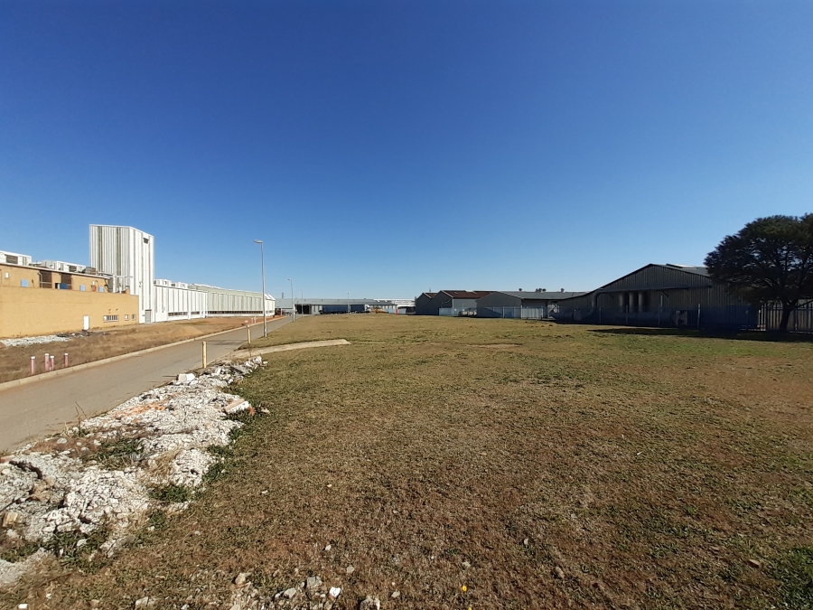 To Let Commercial Property for Rent in Chamdor Gauteng