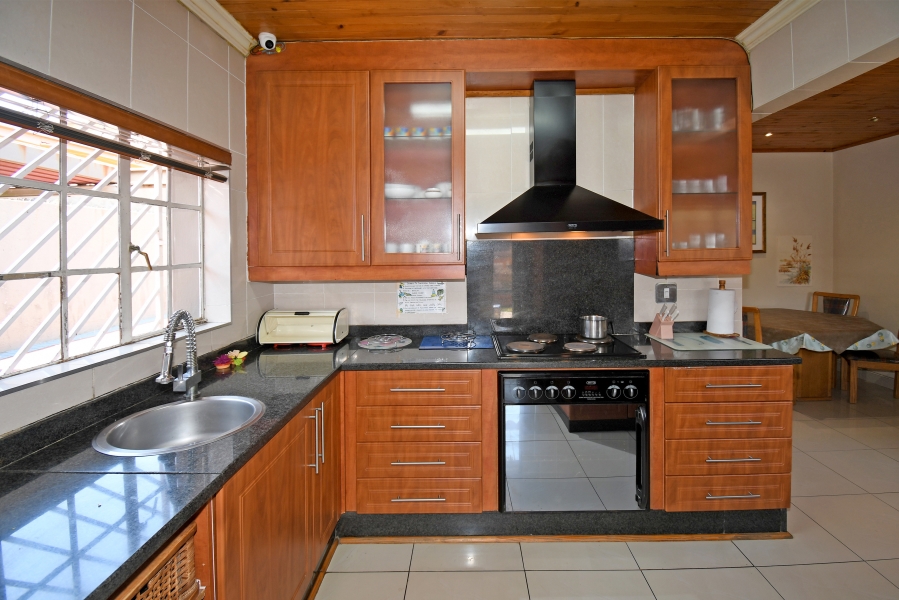 3 Bedroom Property for Sale in Crosby Gauteng