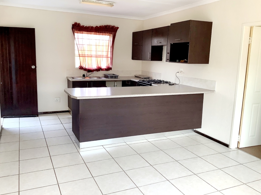 2 Bedroom Property for Sale in Honeypark Gauteng