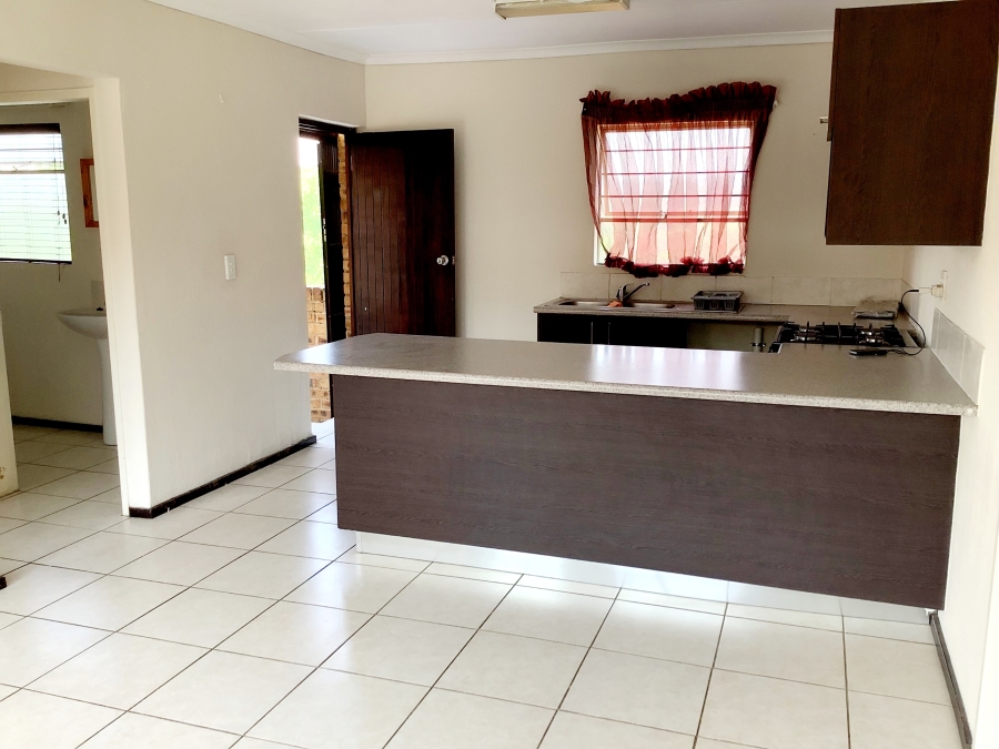 2 Bedroom Property for Sale in Honeypark Gauteng