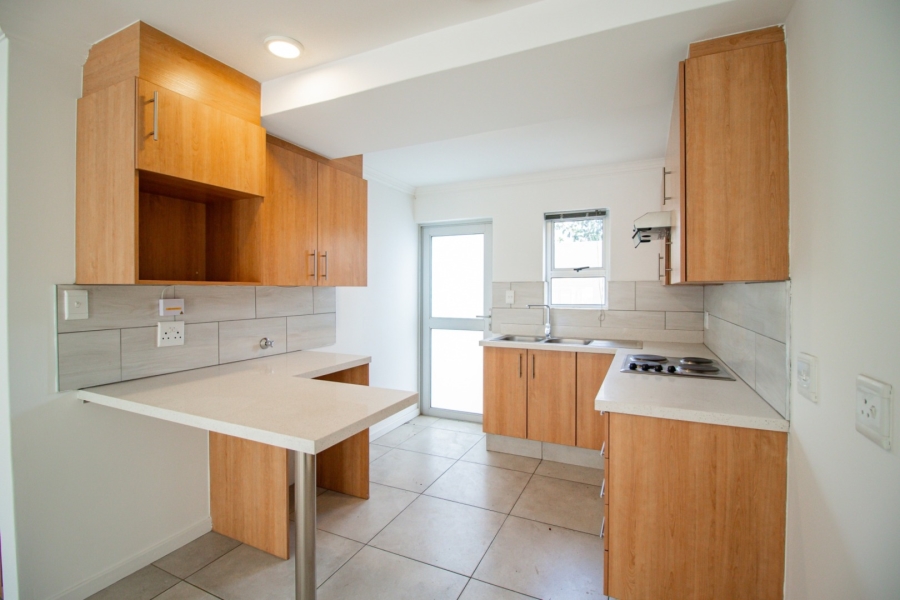 2 Bedroom Property for Sale in Lambton Gauteng