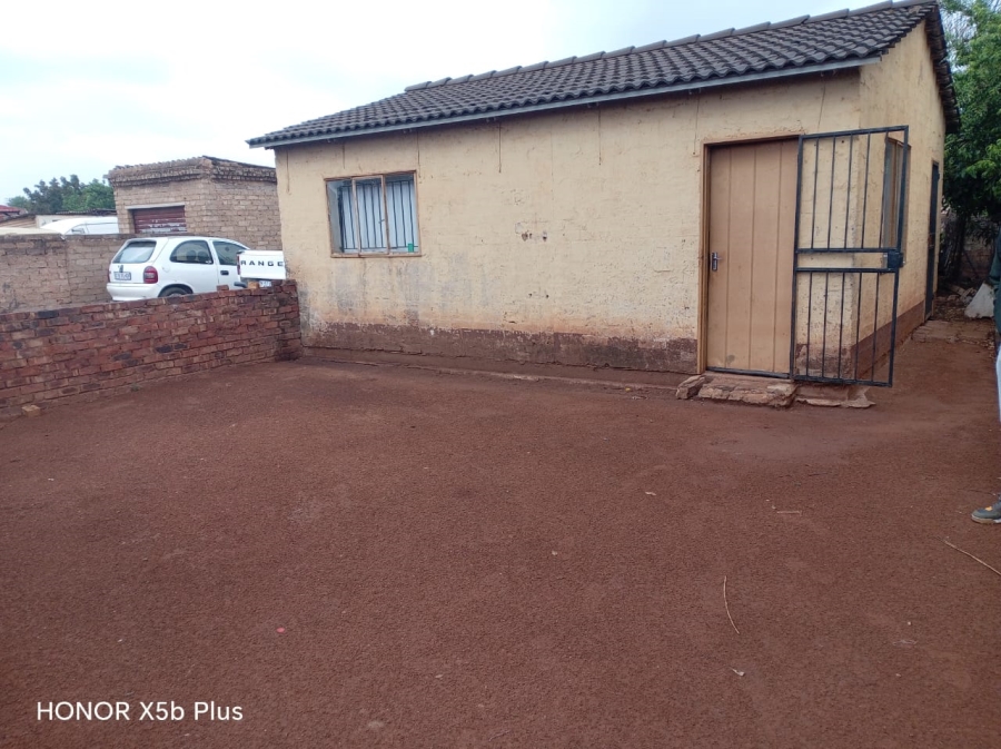 2 Bedroom Property for Sale in Soshanguve L Gauteng