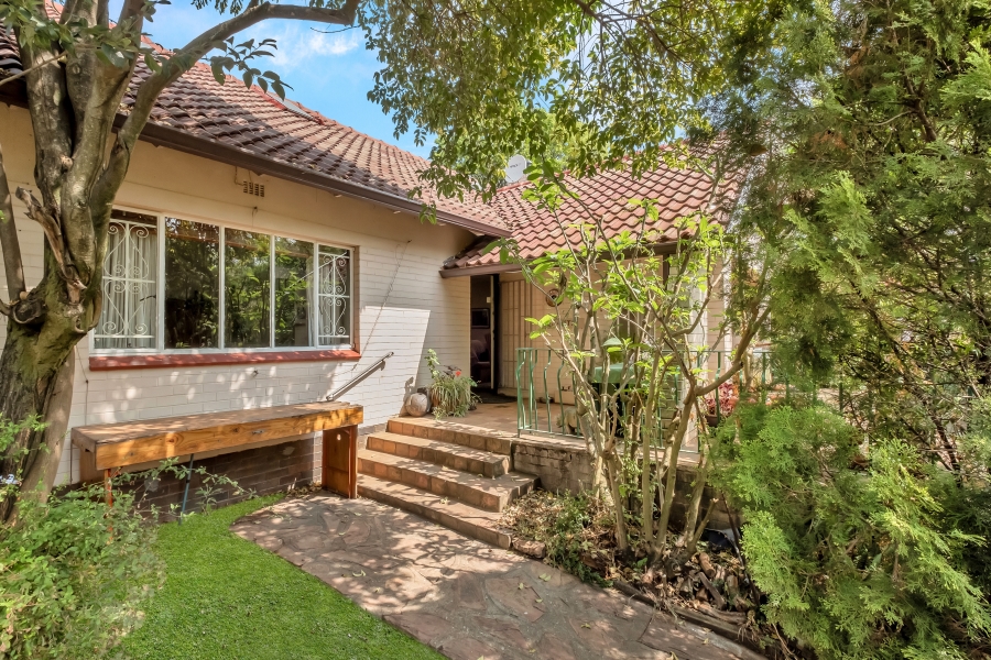 4 Bedroom Property for Sale in Emmarentia Gauteng