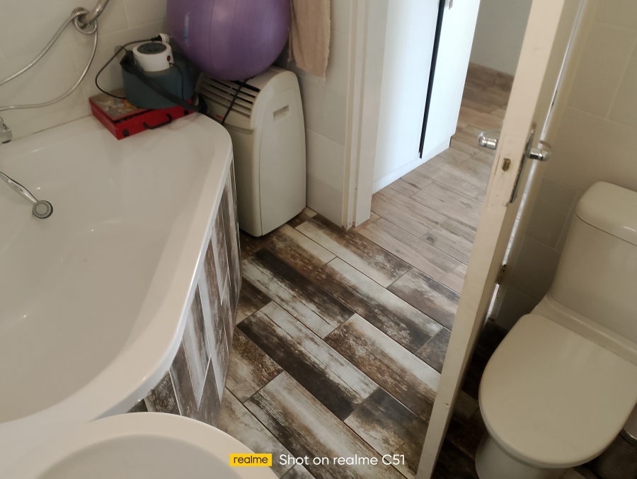 4 Bedroom Property for Sale in Dalpark Proper Gauteng