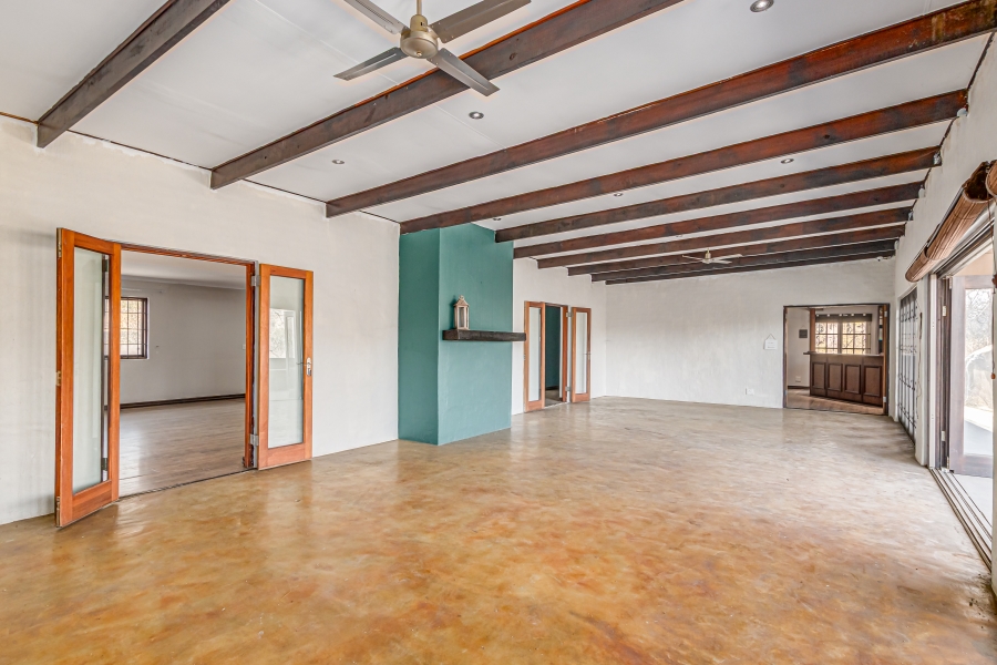 5 Bedroom Property for Sale in Chartwell Gauteng