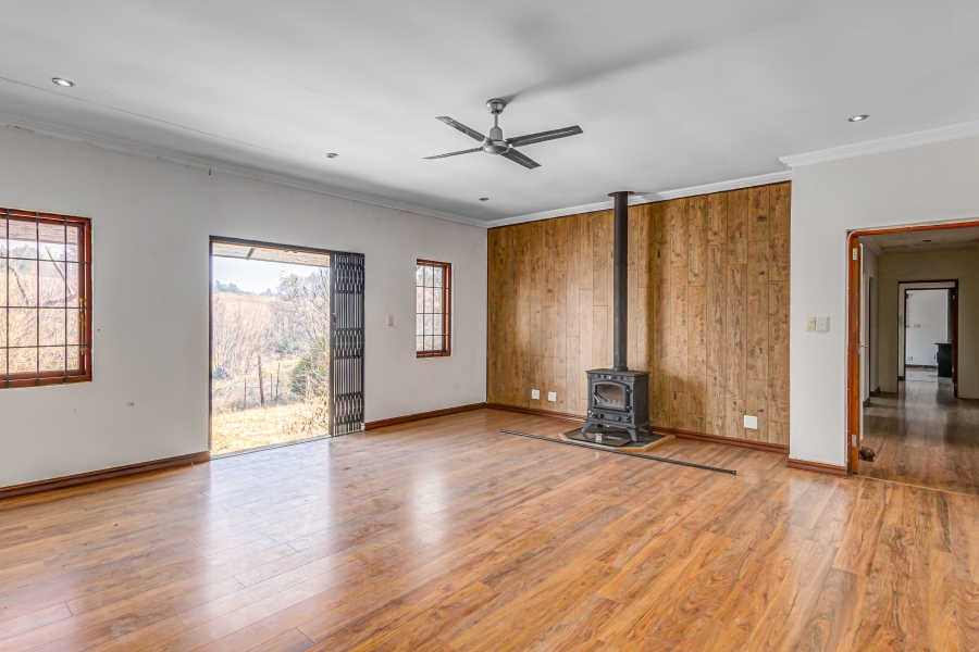 5 Bedroom Property for Sale in Chartwell Gauteng