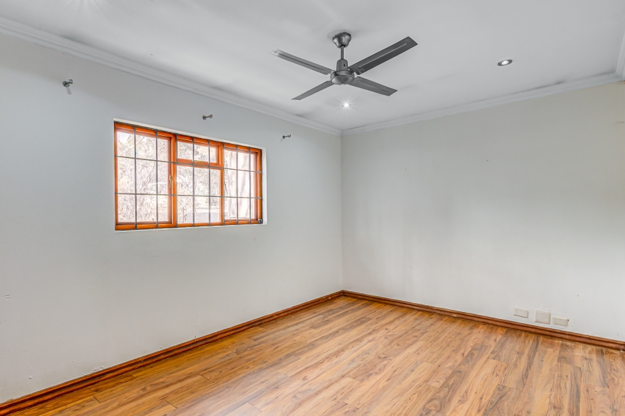 5 Bedroom Property for Sale in Chartwell Gauteng