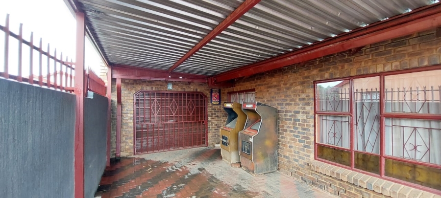 3 Bedroom Property for Sale in The Orchards Gauteng