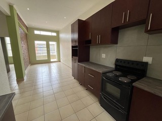 2 Bedroom Property for Sale in Buccleuch Gauteng