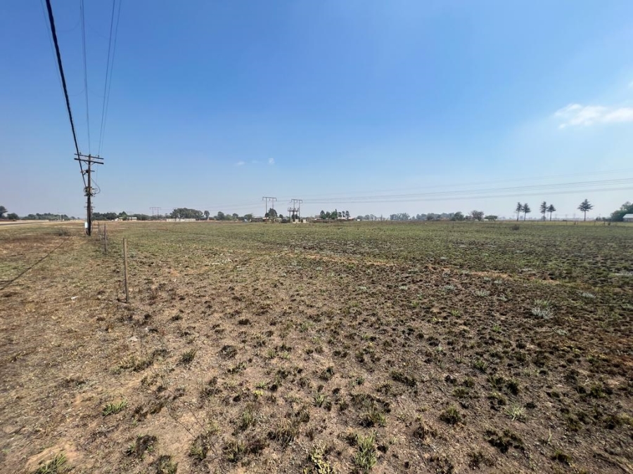 0 Bedroom Property for Sale in Mooilande Gauteng