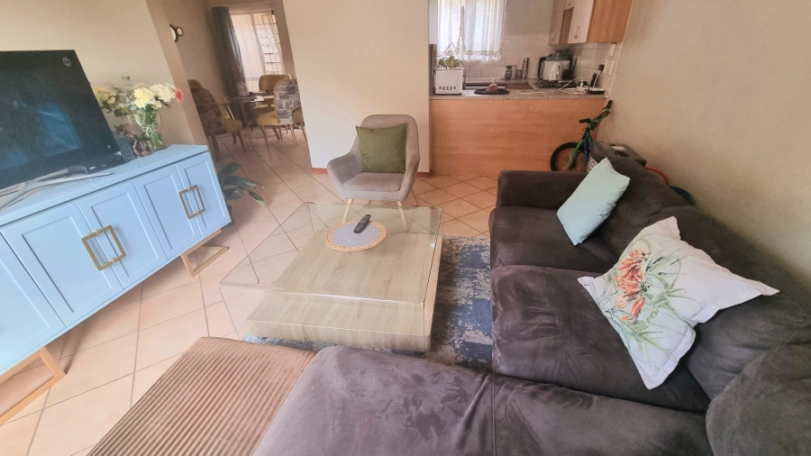 2 Bedroom Property for Sale in Halfway Gardens Gauteng