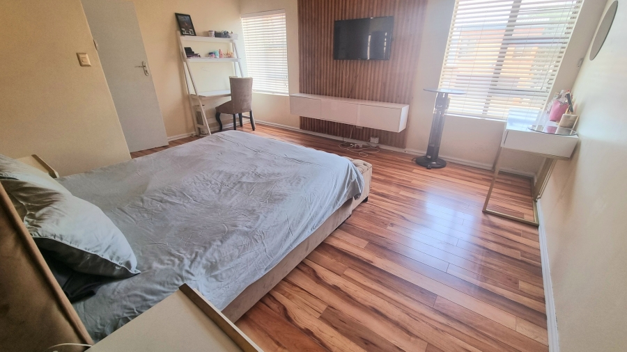 3 Bedroom Property for Sale in Crescent Wood Country Estate Gauteng