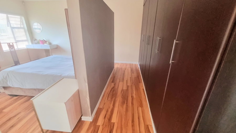 3 Bedroom Property for Sale in Crescent Wood Country Estate Gauteng