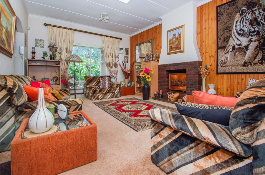 4 Bedroom Property for Sale in Helderkruin Gauteng