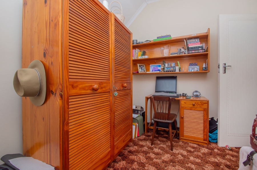 4 Bedroom Property for Sale in Helderkruin Gauteng