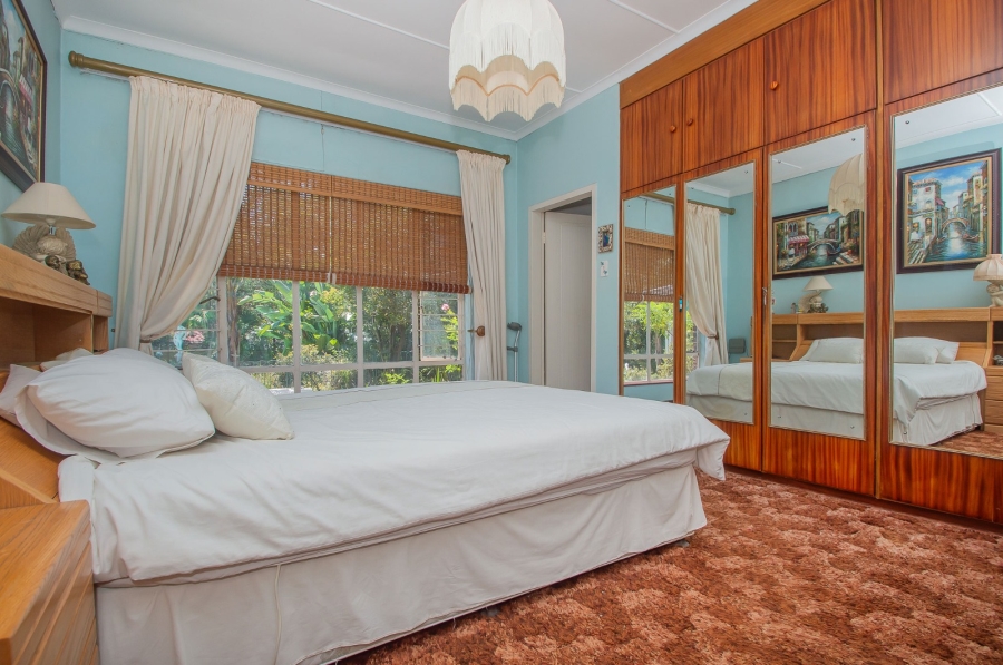 4 Bedroom Property for Sale in Helderkruin Gauteng