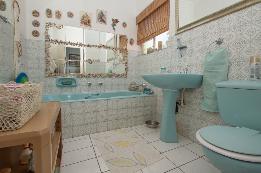 4 Bedroom Property for Sale in Helderkruin Gauteng