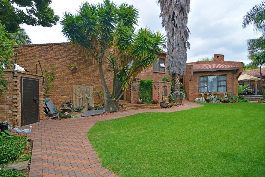 4 Bedroom Property for Sale in Marais Steyn Park Gauteng