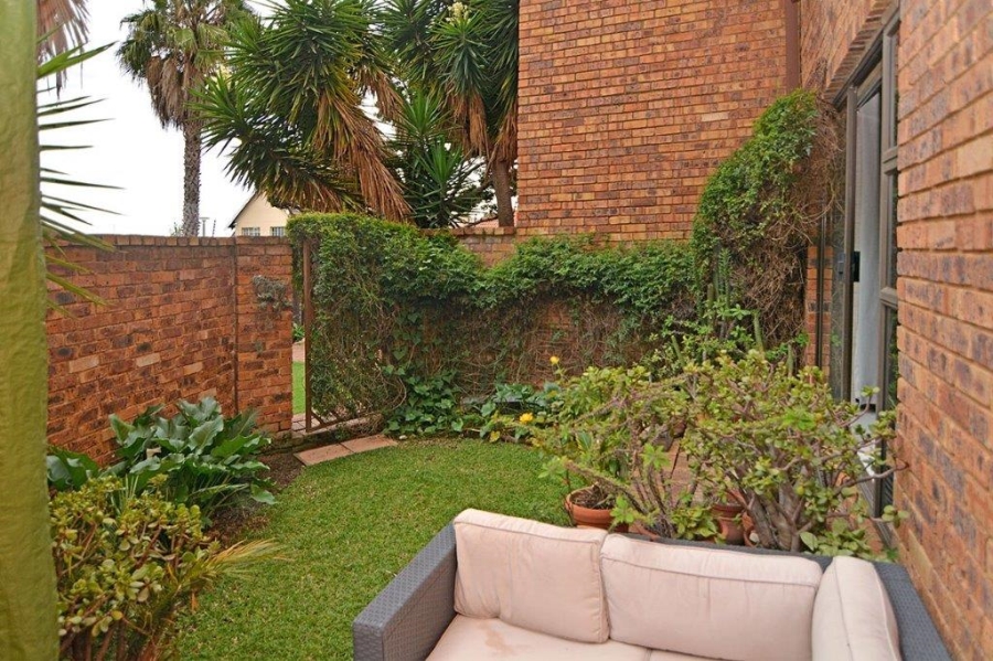 4 Bedroom Property for Sale in Marais Steyn Park Gauteng