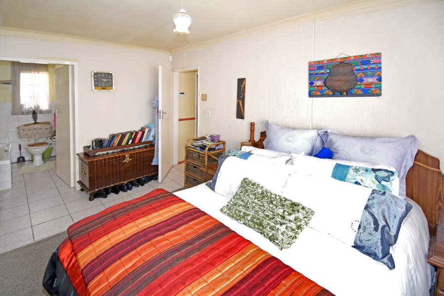 7 Bedroom Property for Sale in Albertville Gauteng