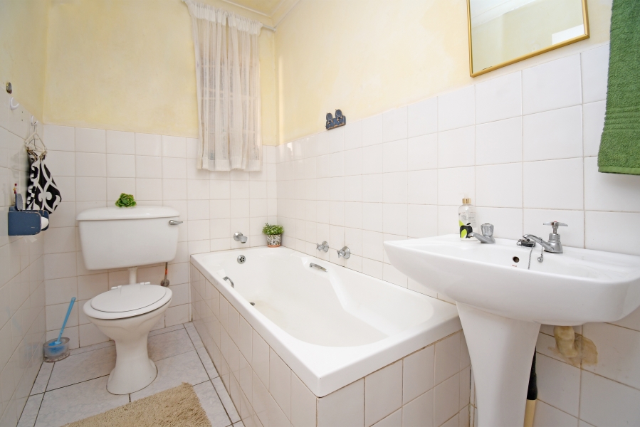 7 Bedroom Property for Sale in Albertville Gauteng