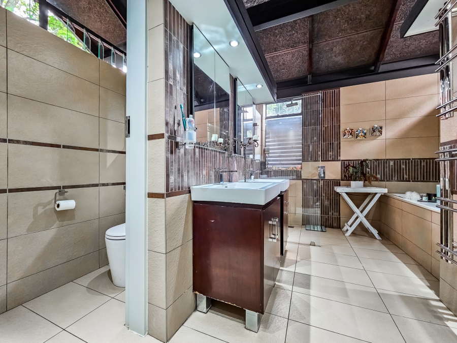 4 Bedroom Property for Sale in Lynnwood Gauteng