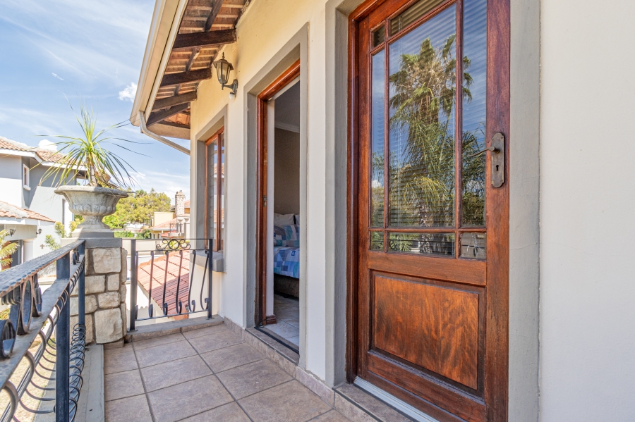 3 Bedroom Property for Sale in Ruimsig Country Estate Gauteng