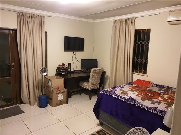 3 Bedroom Property for Sale in Halfway Gardens Gauteng