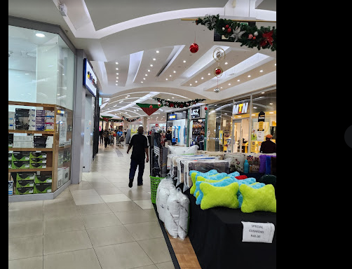To Let Commercial Property for Rent in New Redruth Gauteng