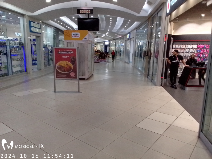 To Let Commercial Property for Rent in New Redruth Gauteng