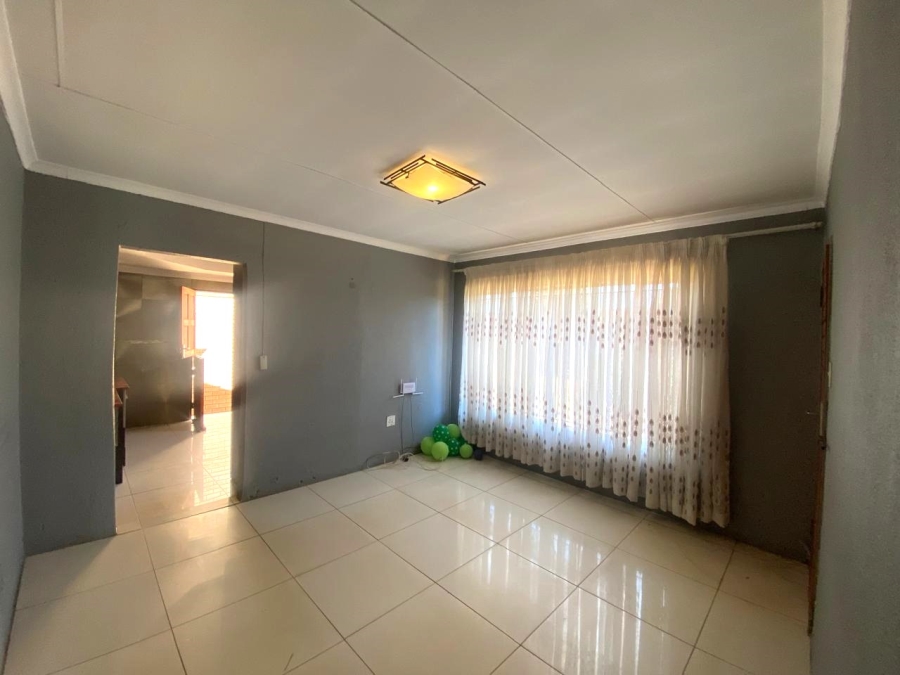 3 Bedroom Property for Sale in Sebokeng Zone 10 Gauteng