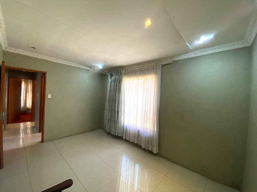 3 Bedroom Property for Sale in Sebokeng Zone 10 Gauteng