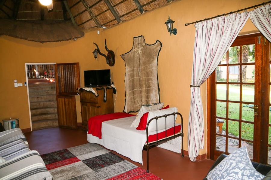 5 Bedroom Property for Sale in Agavia Gauteng