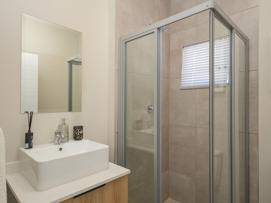 2 Bedroom Property for Sale in Sagewood Gauteng