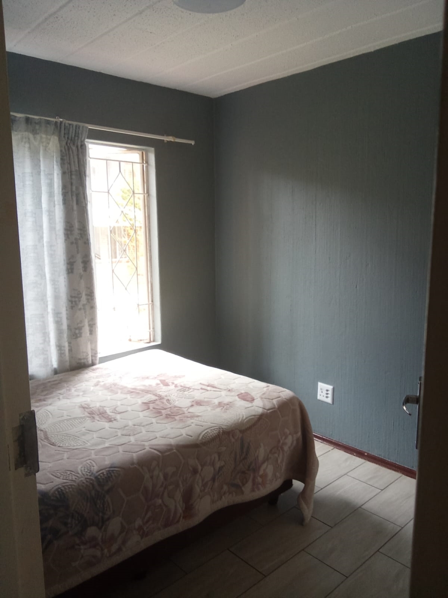 2 Bedroom Property for Sale in Horison Gauteng