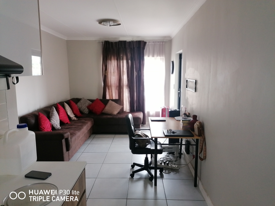 1 Bedroom Property for Sale in Willow Park Manor Gauteng
