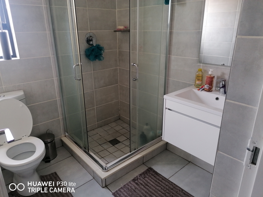 1 Bedroom Property for Sale in Willow Park Manor Gauteng