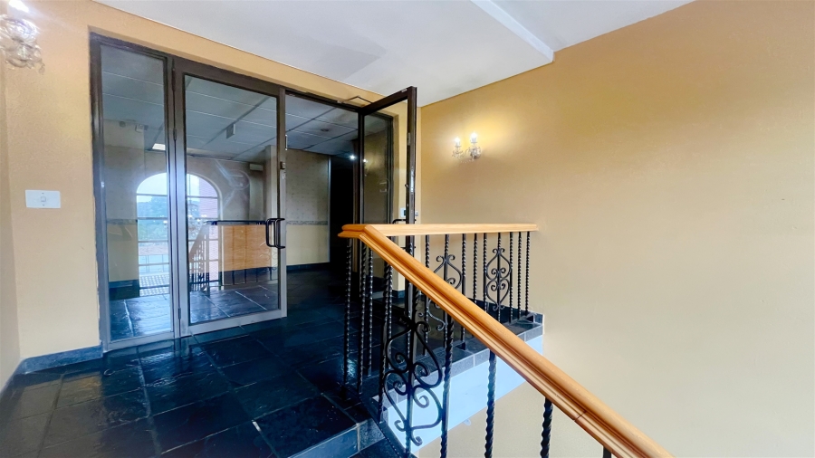 To Let Commercial Property for Rent in Houghton Estate Gauteng